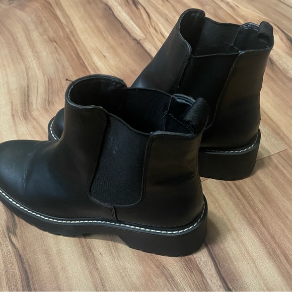 Madden Girl Black Cindy Boots Sz 8 - Picture 4 of 8